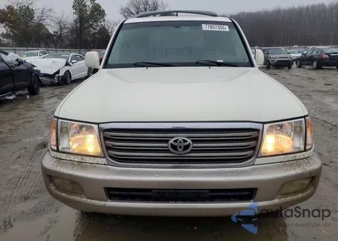 2003 Toyota Land Cruiser z USA, uszkodzony, nr VIN JTEHT05J332045854